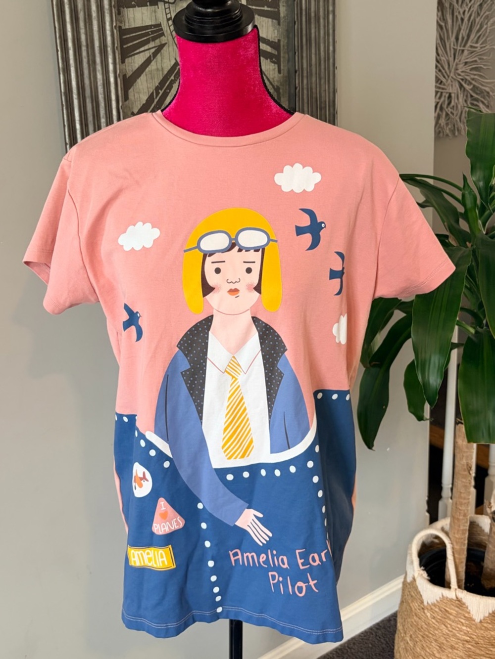 Piccolina Trailblazer Tee (XL)
Amelia Earnhardt